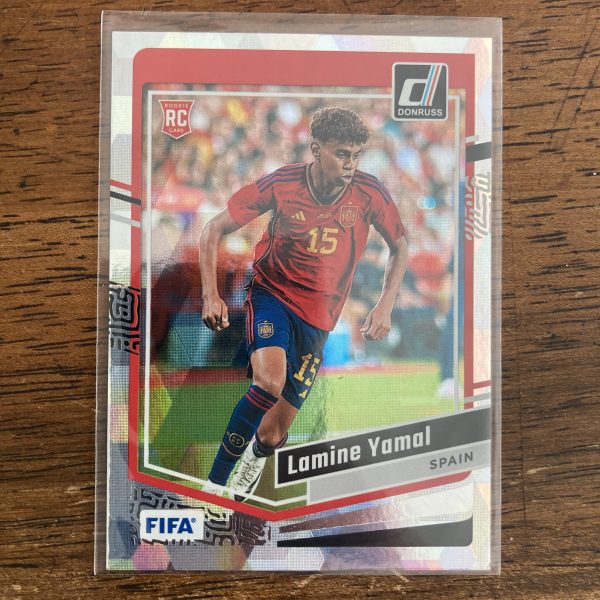 Lamine Yamal Lot w/SP Cubic Foil RC, Pack of 2 Soccer Cards, Rookie (inv6) - Image 4