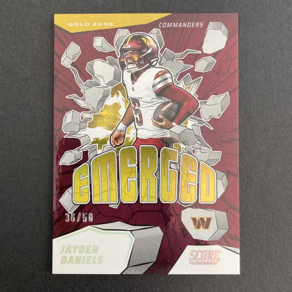 Jayden Daniels Lot w/SSP Gold Insert (#'ed 36/50) & RC, Pack of 3 Football Cards (inv8) - Image 4