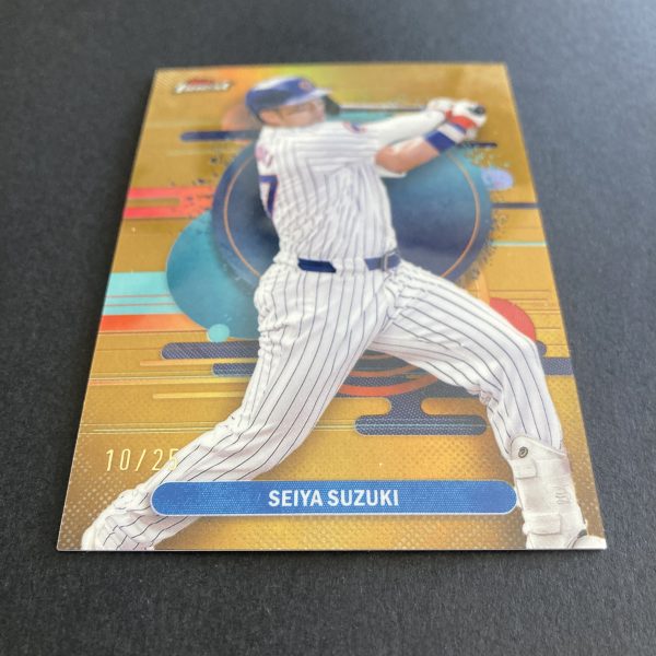 Seiya Suzuki 2025 Topps Finest SSP Gold parallel Uncommon card #144, serial numbered 10/25
