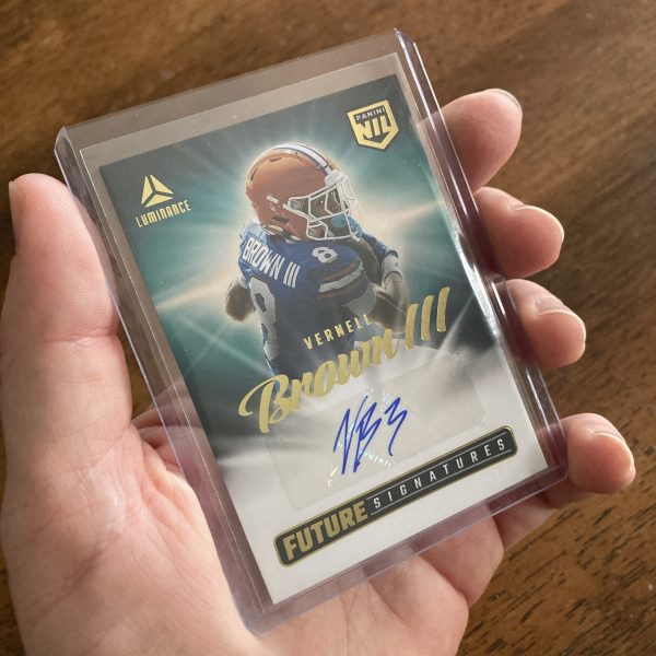 Vernell Brown III 2025 Panini Luminance Future Signatures Gold Auto #NIL-VBN, Florida Gators VB3