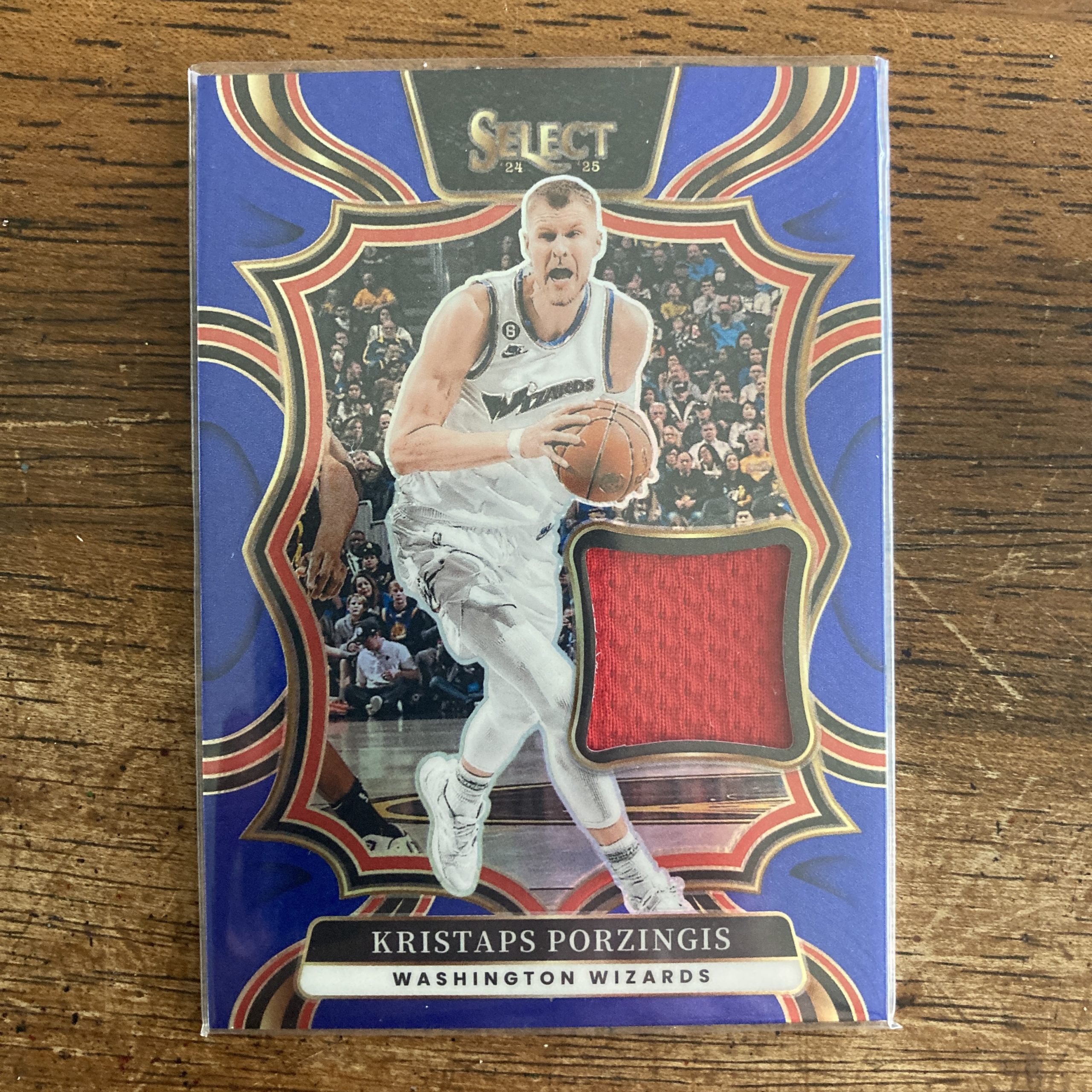 Kristaps Porzingis Lot w/SSP (#'ed /75) Blue Prizm Game-Used Relic, Pack of 9 Basketball Cards (memb) - Image 4