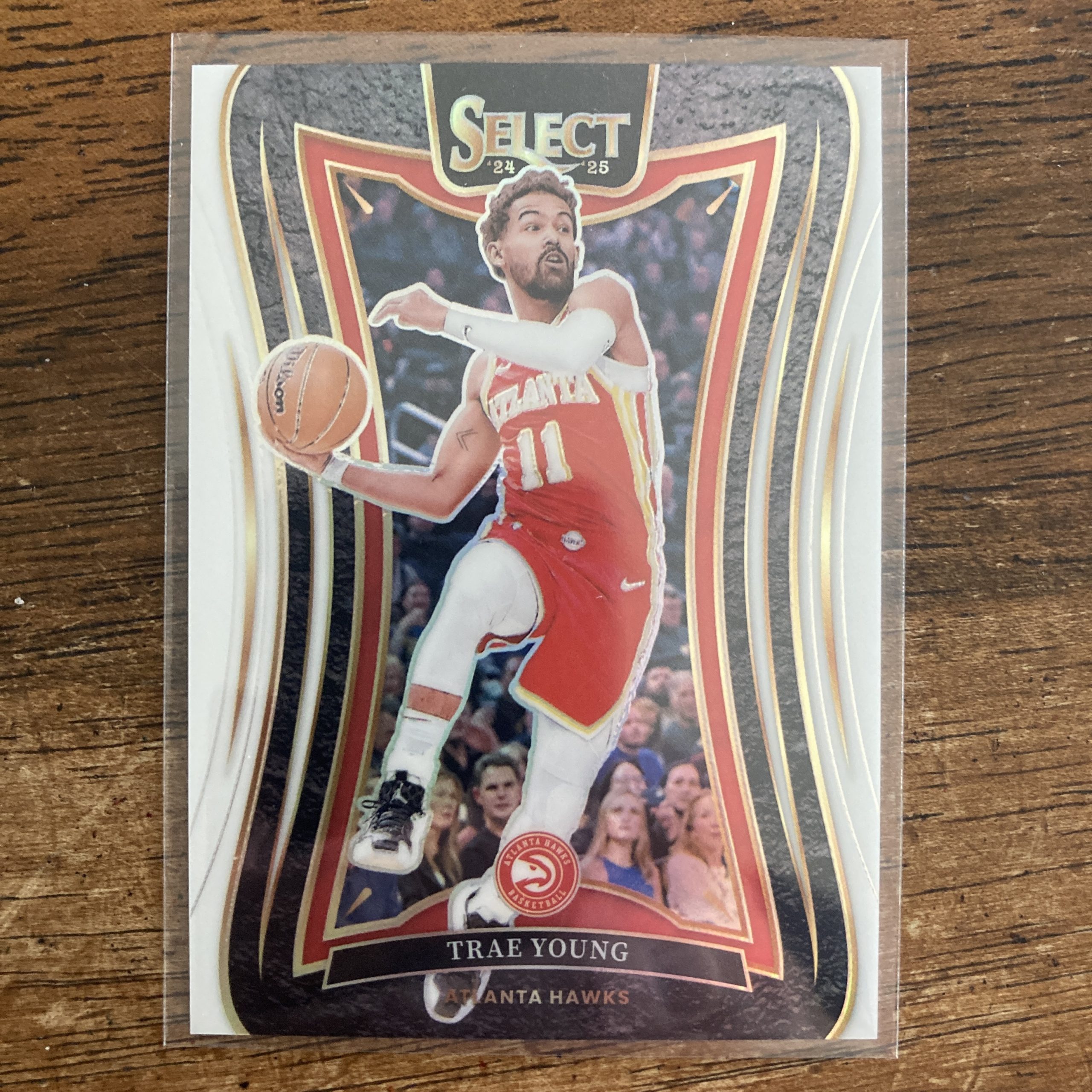 Trae Young Lot w/SP (#'ed /125) White Prizm, Pack of 9 Basketball Cards (whtsel) - Image 4