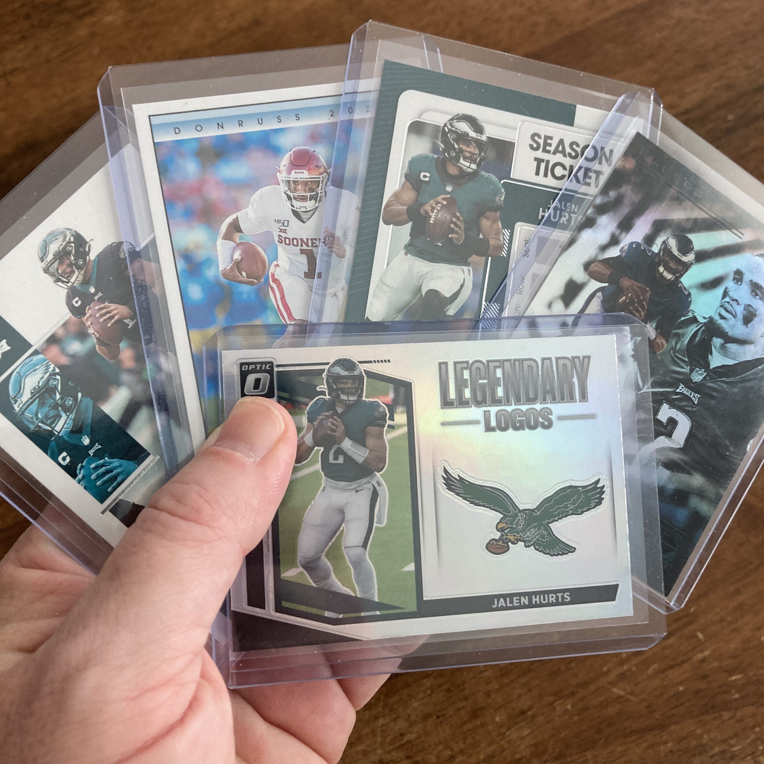 jalen hurts lot of football cards - instant collection bundle pack