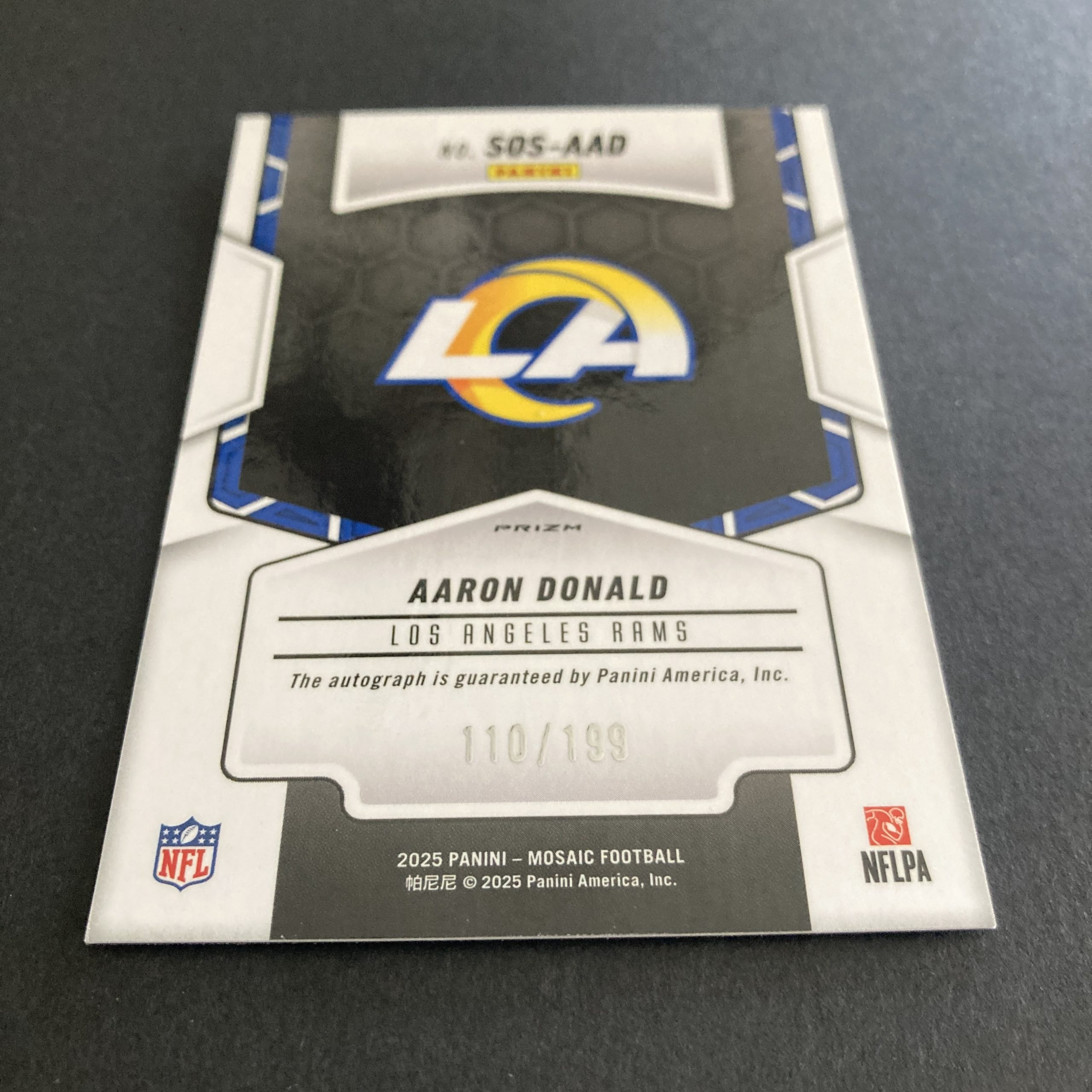 Aaron Donald Pack w/SP Auto /199, Lot of 9 Football Cards, Curated Selection, Autograph (inv1) - Image 8