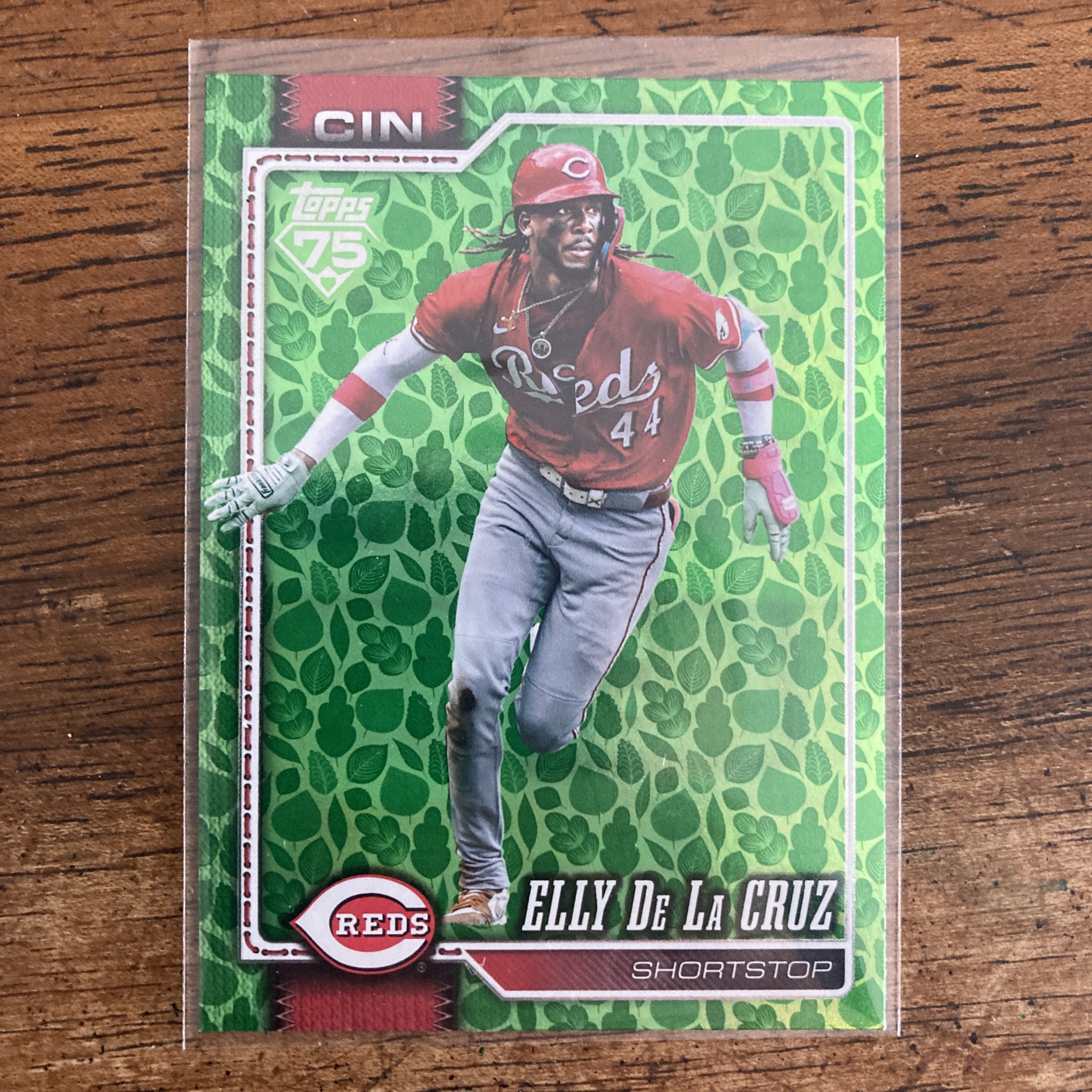 Elly De La Cruz Pack w/SP Easter Green Foil, Lot of 4 Baseball Cards (inv6) - Image 4