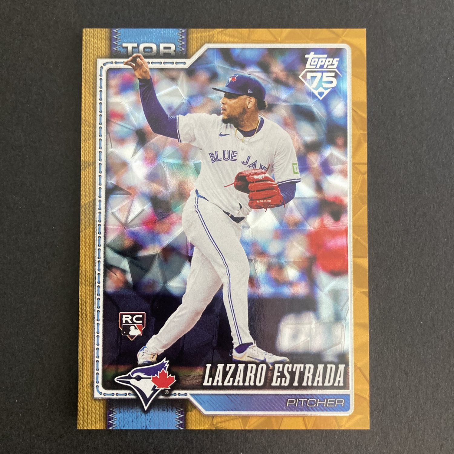 Lazaro Estrada RCs Pack w/SSP Gold Diamante Foil, Lot of 3 Baseball Rookie Cards (inv1) - Image 4