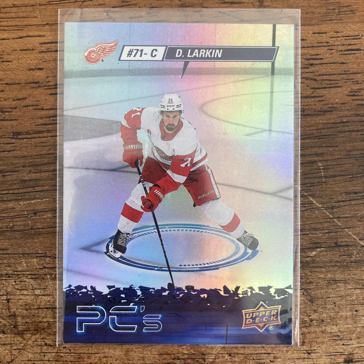 Dylan Larkin Pack w/Holofoil Insert, Lot of 3 Hockey Cards (inv2) - Image 4