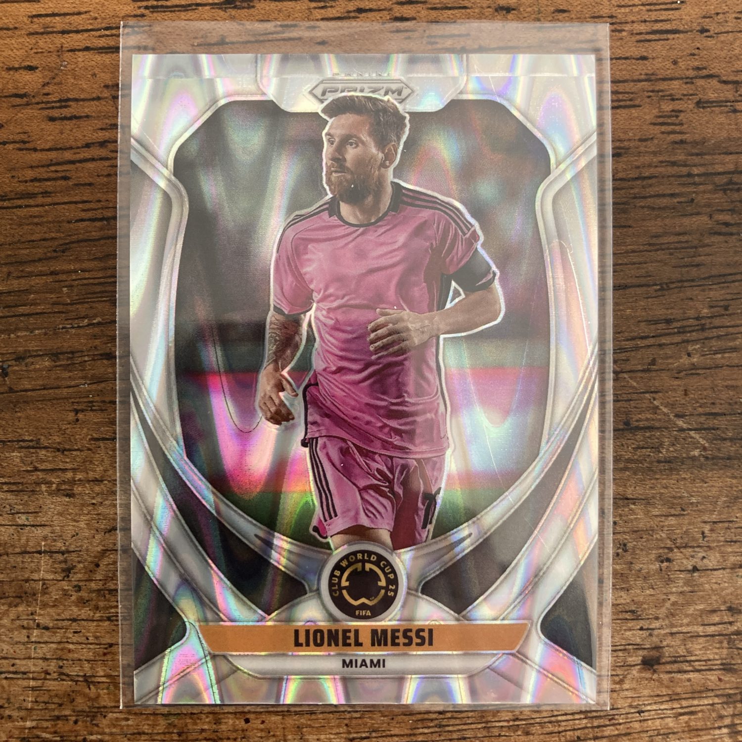 Lionel Messi Pack w/SP Silver Seismic Prizm & Insert, Lot of 3 Soccer Cards (617_5) - Image 4
