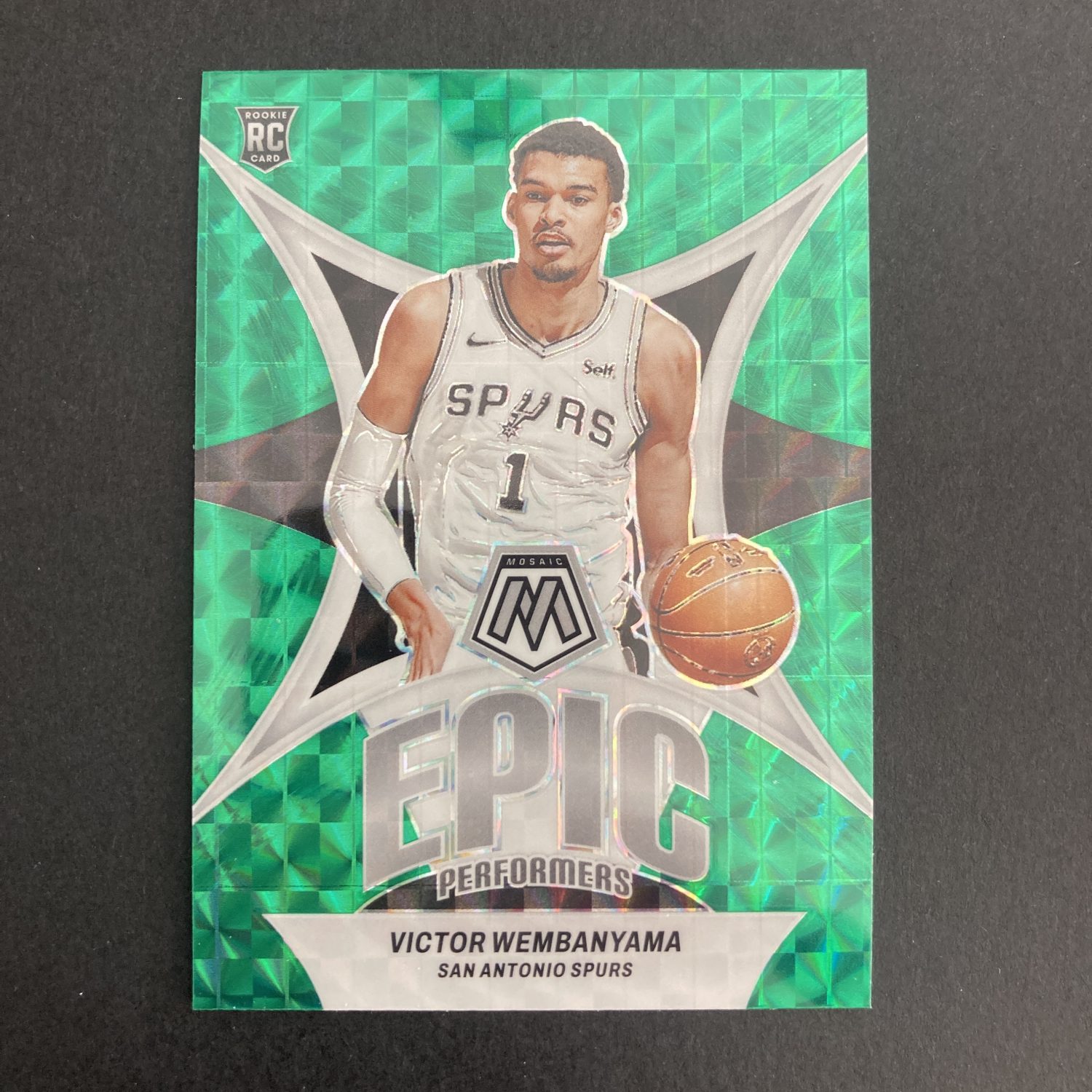 Victor Wembanyama Pack w/Green Mosaic RC Insert, Lot of 2 Basketball Cards, Wemby Rookie (68_2) - Image 4